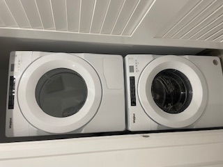 195 Hunter Street East